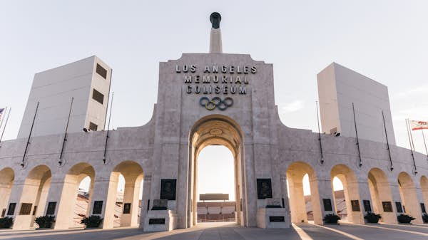 LA Memorial Coliseum2