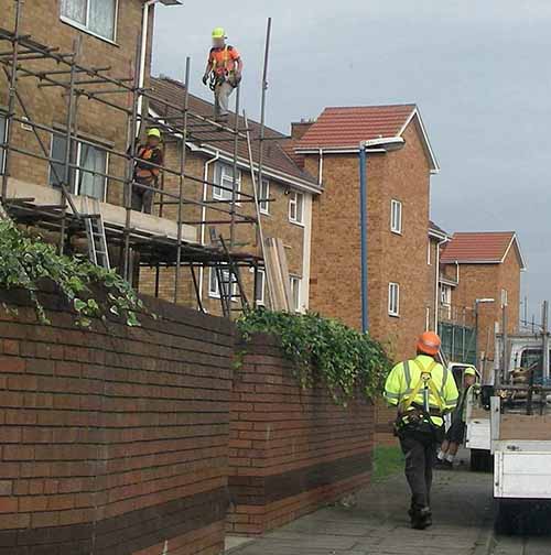 HSE safety working at height housing housebuilding homes 1