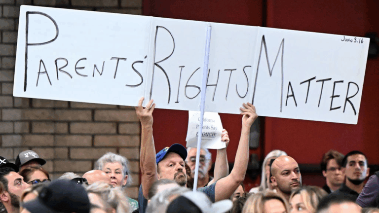 parentsrightssign